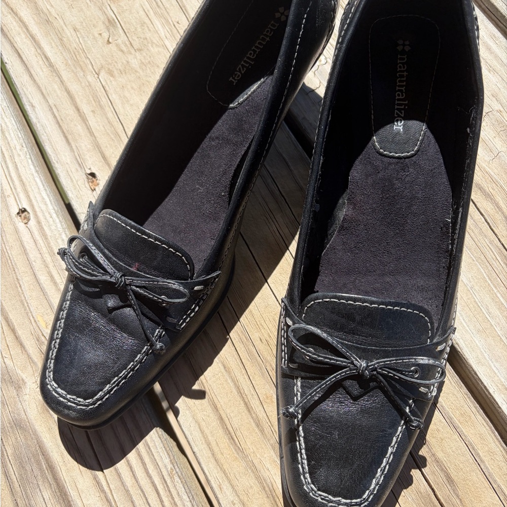 Naturalizer Black Kitten Heels